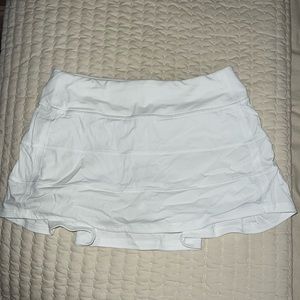 Lululemon Pace Rival Skirt white short